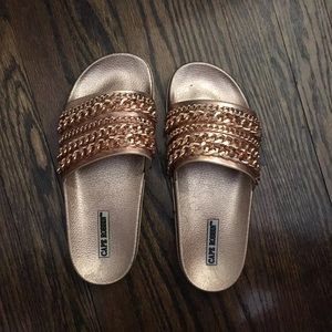 Cute slides NEVER WORN